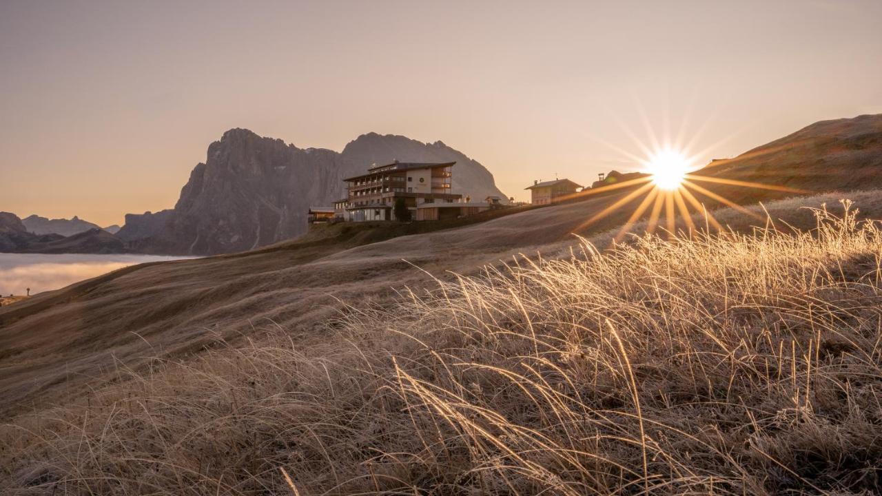 Hotel Goldknopf Alpe Di Siusi Exterior foto